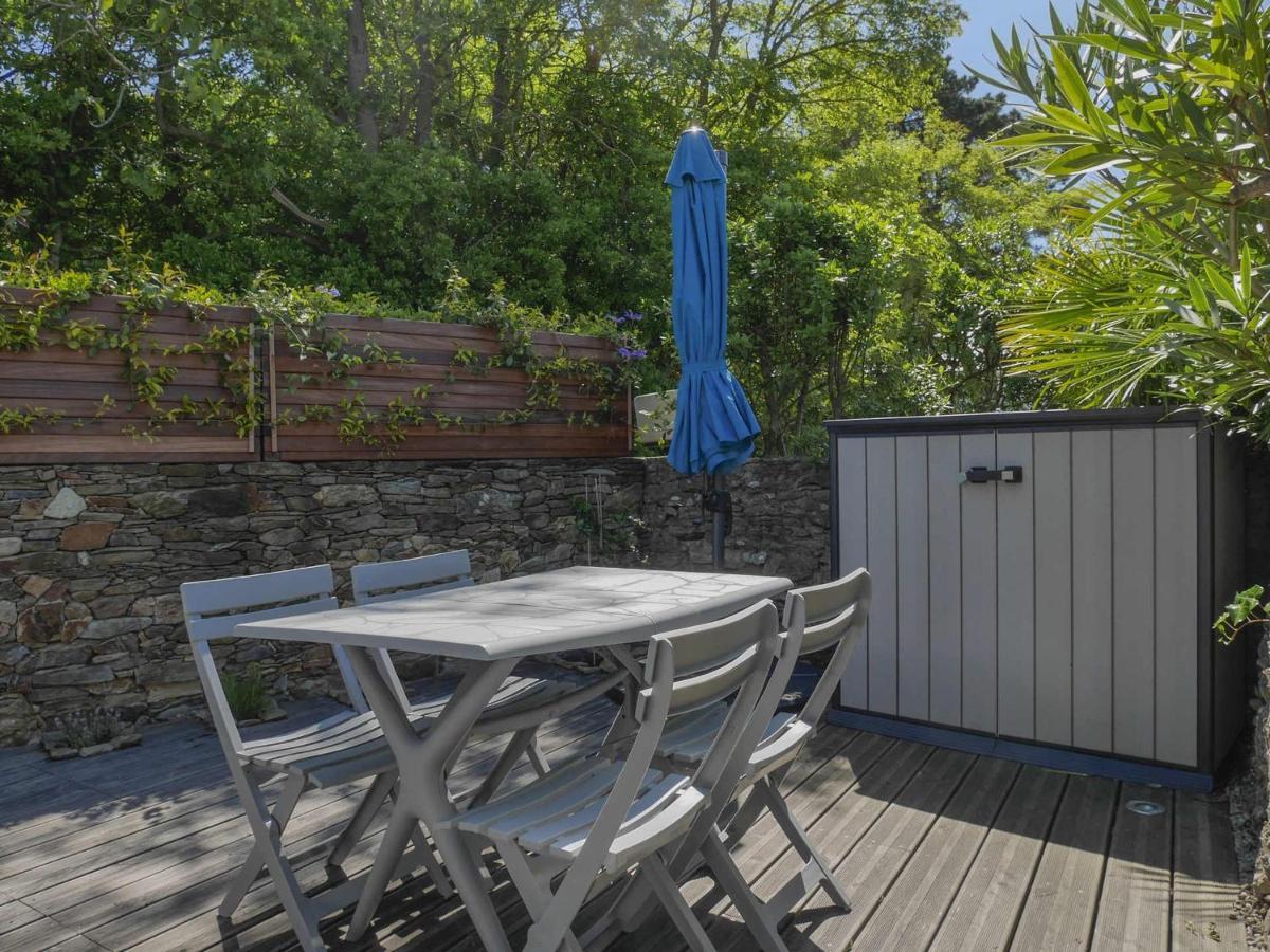 Maison Authentique Renovee, Proche Plage Et Commerces, Avec Terrasse Et Toutes Commodites, 2 Etoiles - Fr-1-418-135 Locmaria Bagian luar foto