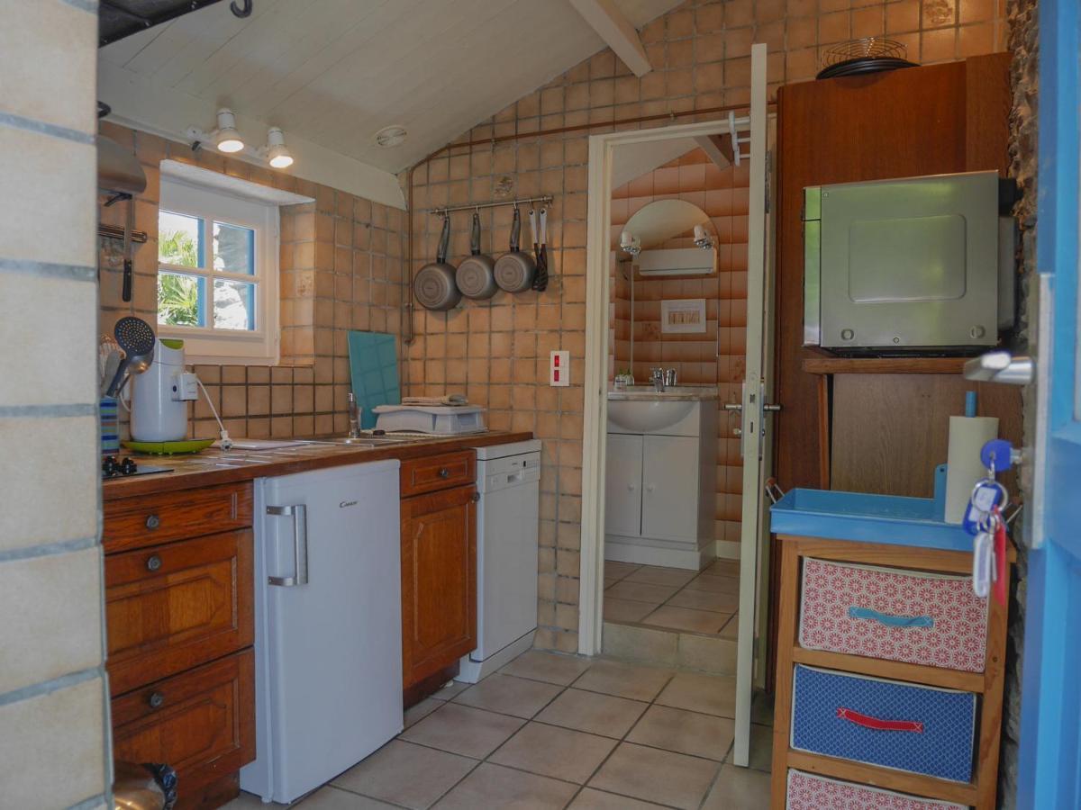 Maison Authentique Renovee, Proche Plage Et Commerces, Avec Terrasse Et Toutes Commodites, 2 Etoiles - Fr-1-418-135 Locmaria Bagian luar foto